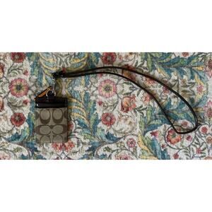 COACH Signature Luggage Tag in Brown